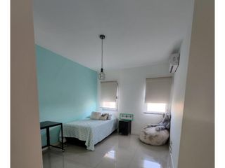 Foto 4 de Departamento en venta - 2 Dormitorios 2 Baños - Cochera - 100Mts2 - Marinas del Canal, Tigre