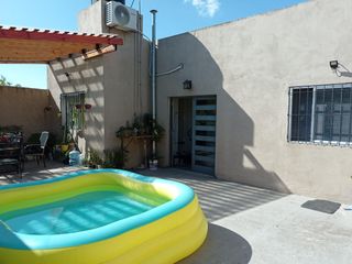 Foto 7 de Casa en venta - 5 dormitorios 2 baños - 208mts2 - Villa Elisa [FINANCIADO]