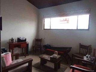 Foto 10 de Se vende espectacular casa esquinera en el exclusivo sector de Alhambra