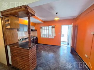 Foto 8 de Venta de PH 3 ambientes con cochera en Wilde