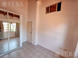 Foto 16 de Venta de PH 3 ambientes con cochera en Wilde