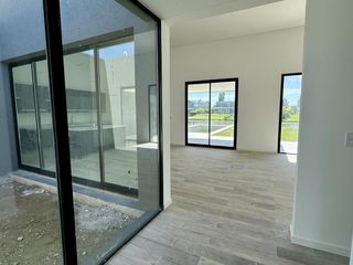 Foto 5 de VENTA, CASA, SAN MATIAS, AREA 1, LOTE AL 100, 5 AMBIENTES