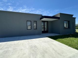 Foto 3 de VENTA, CASA, SAN MATIAS, AREA 1, LOTE AL 100, 5 AMBIENTES