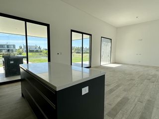 Foto 9 de VENTA, CASA, SAN MATIAS, AREA 1, LOTE AL 100, 5 AMBIENTES