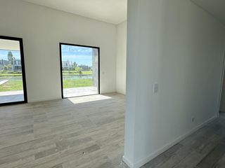 Foto 4 de VENTA, CASA, SAN MATIAS, AREA 1, LOTE AL 100, 5 AMBIENTES