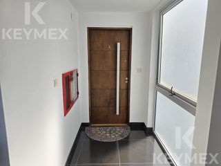 Foto 4 de Departamento en  venta, 2 dormitorios, amplios balcones