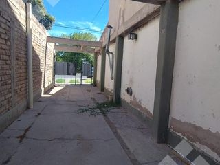 Foto 21 de En Venta Duplex   Dpto.  a Refaccionar - San Martin 4.100 Bº  Canal V - Neuquén