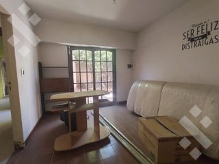 Foto 6 de En Venta Duplex   Dpto.  a Refaccionar - San Martin 4.100 Bº  Canal V - Neuquén