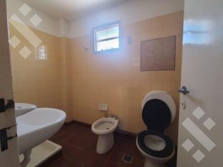 Foto 18 de En Venta Duplex   Dpto.  a Refaccionar - San Martin 4.100 Bº  Canal V - Neuquén