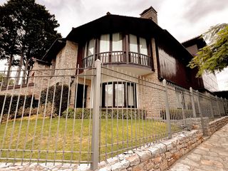 Foto 53 de Venta casa chalet 5 ambientes zona playa grande cochera doble