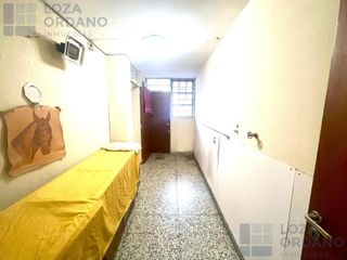 Foto 24 de VENTA DE CASA EN ALTO ALBERDI  A UNA CUADRA DE PLAZA  JERONIMO DEL BARCO
