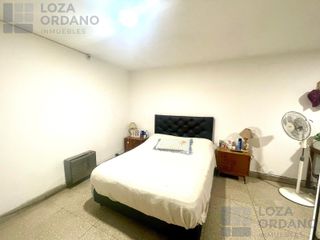 Foto 29 de VENTA DE CASA EN ALTO ALBERDI  A UNA CUADRA DE PLAZA  JERONIMO DEL BARCO
