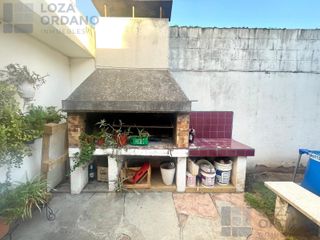 Foto 21 de VENTA DE CASA EN ALTO ALBERDI  A UNA CUADRA DE PLAZA  JERONIMO DEL BARCO