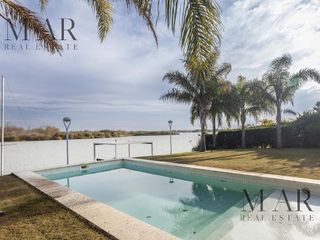 Foto 44 de Casa al lago en Venta. El Golf, Nordelta