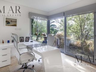 Foto 17 de Casa al lago en Venta. El Golf, Nordelta