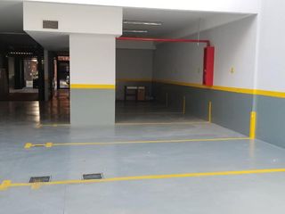 Foto 10 de Cocheras en venta en PB y subsuelo - Villa Urquiza