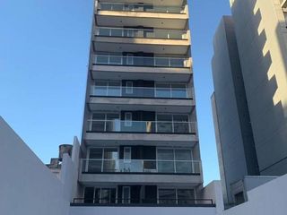 Foto 3 de Cocheras en venta en PB y subsuelo - Villa Urquiza