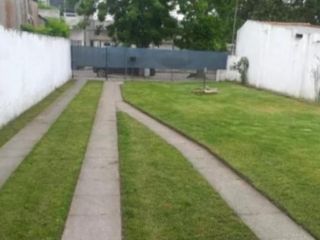 Foto 4 de Casa en venta - 2 Dormitorios 2 Baños - Cochera - 372Mts2 - Mar del Plata