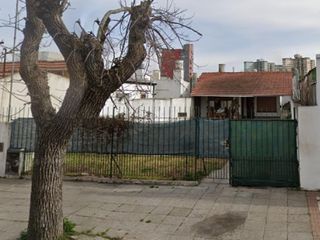 Foto 1 de Casa en venta - 2 Dormitorios 2 Baños - Cochera - 372Mts2 - Mar del Plata
