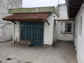 Foto 13 de Casa en venta - 2 Dormitorios 2 Baños - Cochera - 372Mts2 - Mar del Plata
