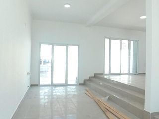 Foto 3 de Casa - Área Centro Oeste