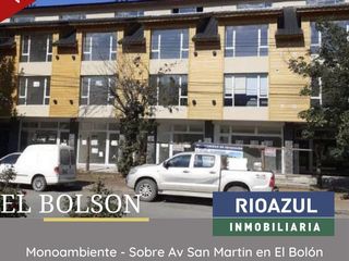 Foto 1 de El Bolsón - Mono ambiente sobre Av San Martín