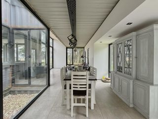 Foto 9 de Moderna casa en barrio Pinares, Santa Clara
