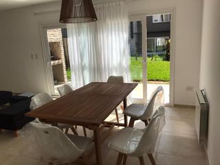 Foto 5 de Casa - Lagoon Pilar