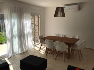 Foto 4 de Casa - Lagoon Pilar
