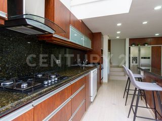 Foto 8 de Casa Remodelada para Venta en El Contador