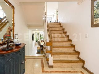 Foto 4 de Casa Remodelada para Venta en El Contador