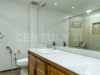Foto 12 de Casa Remodelada para Venta en El Contador