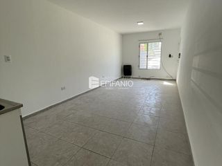 Foto 4 de Venta - Depto 1 Dormitorio con cochera - Los Sauces y Jujuy - D054