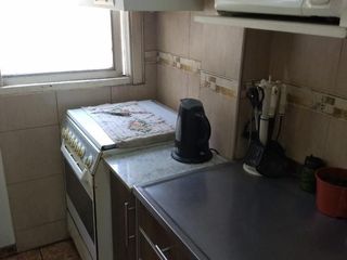 Foto 5 de Venta Departamento 4 Amb. en L. del Mirador - Muy Buen Estado S/Av. Mosconi