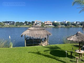 Foto 5 de Casa en venta al lago en el Barrio Vistas, PUERTOS / ESCOBAR