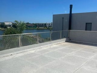 Foto 22 de Casa en venta al lago en el Barrio Vistas, PUERTOS / ESCOBAR