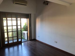 Foto 7 de Chalet - Las Lomas-Beccar  3 dorm.  rapido acceso a Panamericana Acceso tigre
