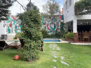 Foto 17 de Casa en  Venta con piscina, mas dpto, mas local comercial.