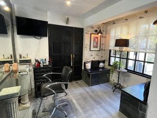 Foto 10 de Casa en  Venta con piscina, mas dpto, mas local comercial.