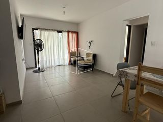 Foto 2 de Venta - Departamento de 2 dormitorios sobre calle Mendoza  - D053