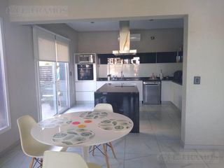 Foto 7 de Casa en el Barrio Islas, El Canton, Escobar