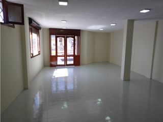 Foto 1 de Calderón, Local comercial en Renta, 125m2, 1 Ambiente