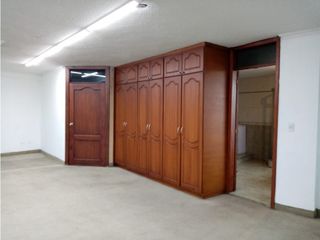 Foto 24 de La Mena, Local Comercial en Renta, 500m2, 15 Ambientes
