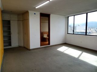 Foto 19 de La Mena, Local Comercial en Renta, 500m2, 15 Ambientes
