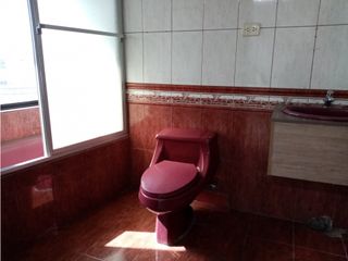 Foto 21 de La Mena, Local Comercial en Renta, 500m2, 15 Ambientes