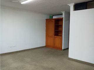 Foto 8 de La Mena, Local Comercial en Renta, 500m2, 15 Ambientes