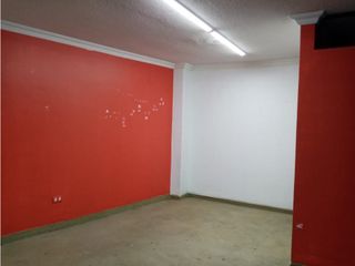 Foto 28 de La Mena, Local Comercial en Renta, 500m2, 15 Ambientes