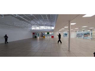 Foto 4 de OFICINA EN ARRIENDO, SECTOR AV. EL DORADO, ZONA EMPRESARIAL