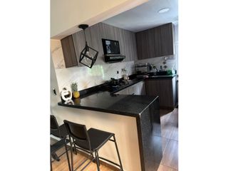 Foto 3 de Apartamento en venta en El Tricentenario