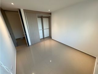 Foto 15 de SE VENDE EXCLUSIVO Y AMPLIO APARTAMENTO EL PORTAL DE GENOVES